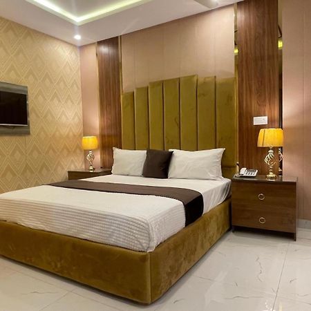 Hotel Croydon International Rawalpindi Exterior foto