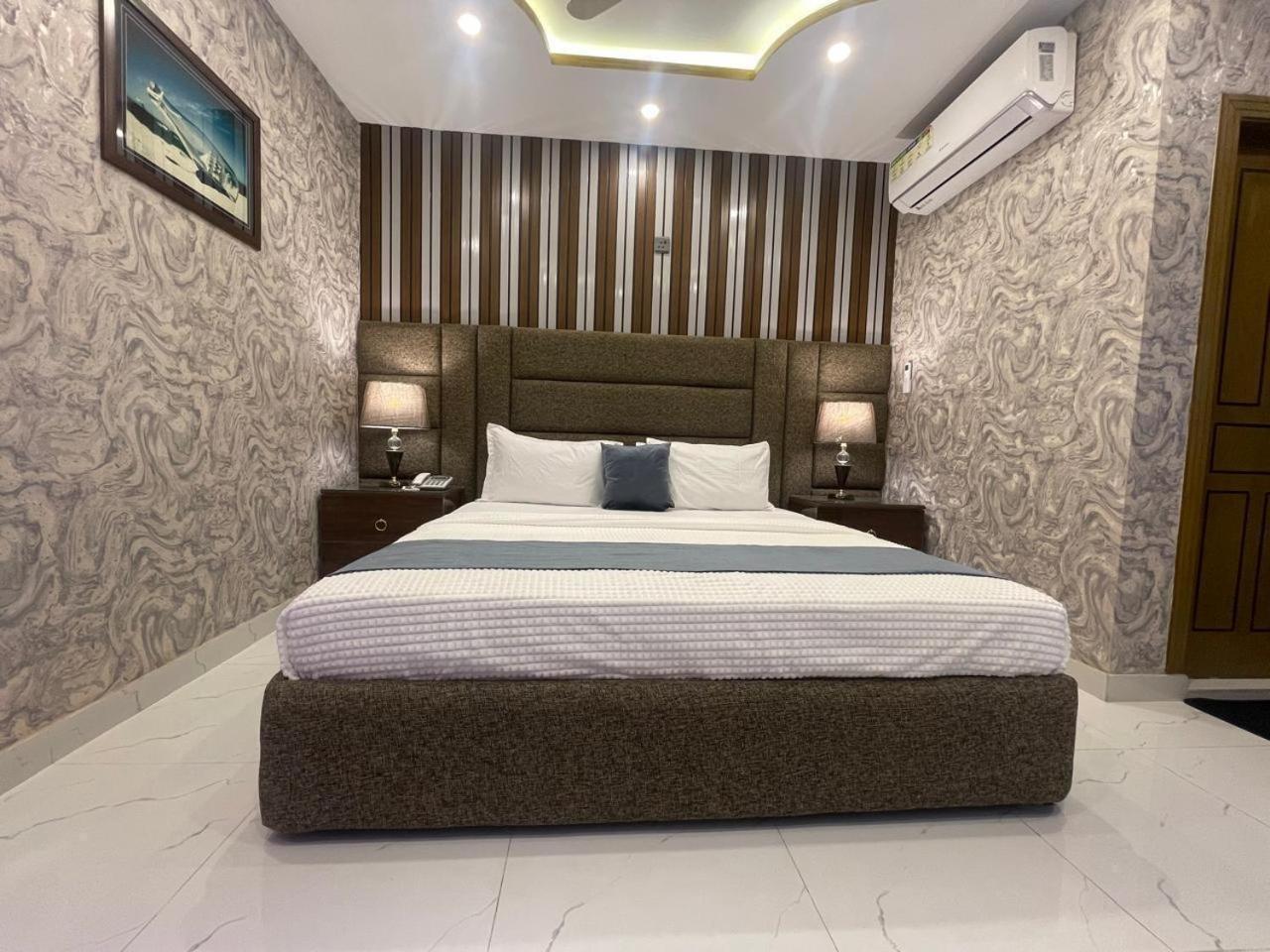 Hotel Croydon International Rawalpindi Exterior foto