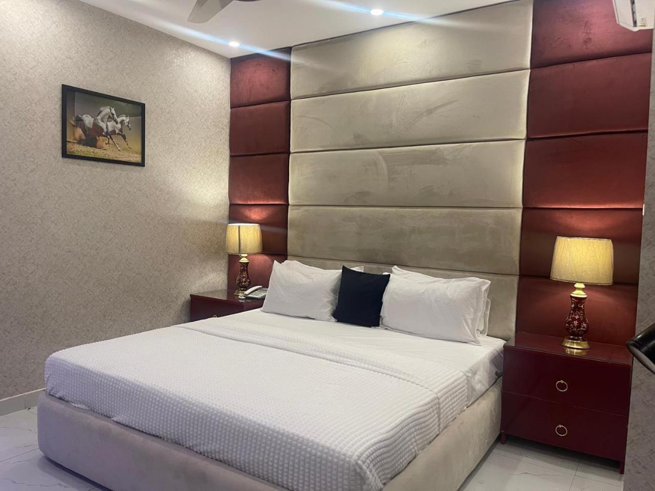 Hotel Croydon International Rawalpindi Exterior foto