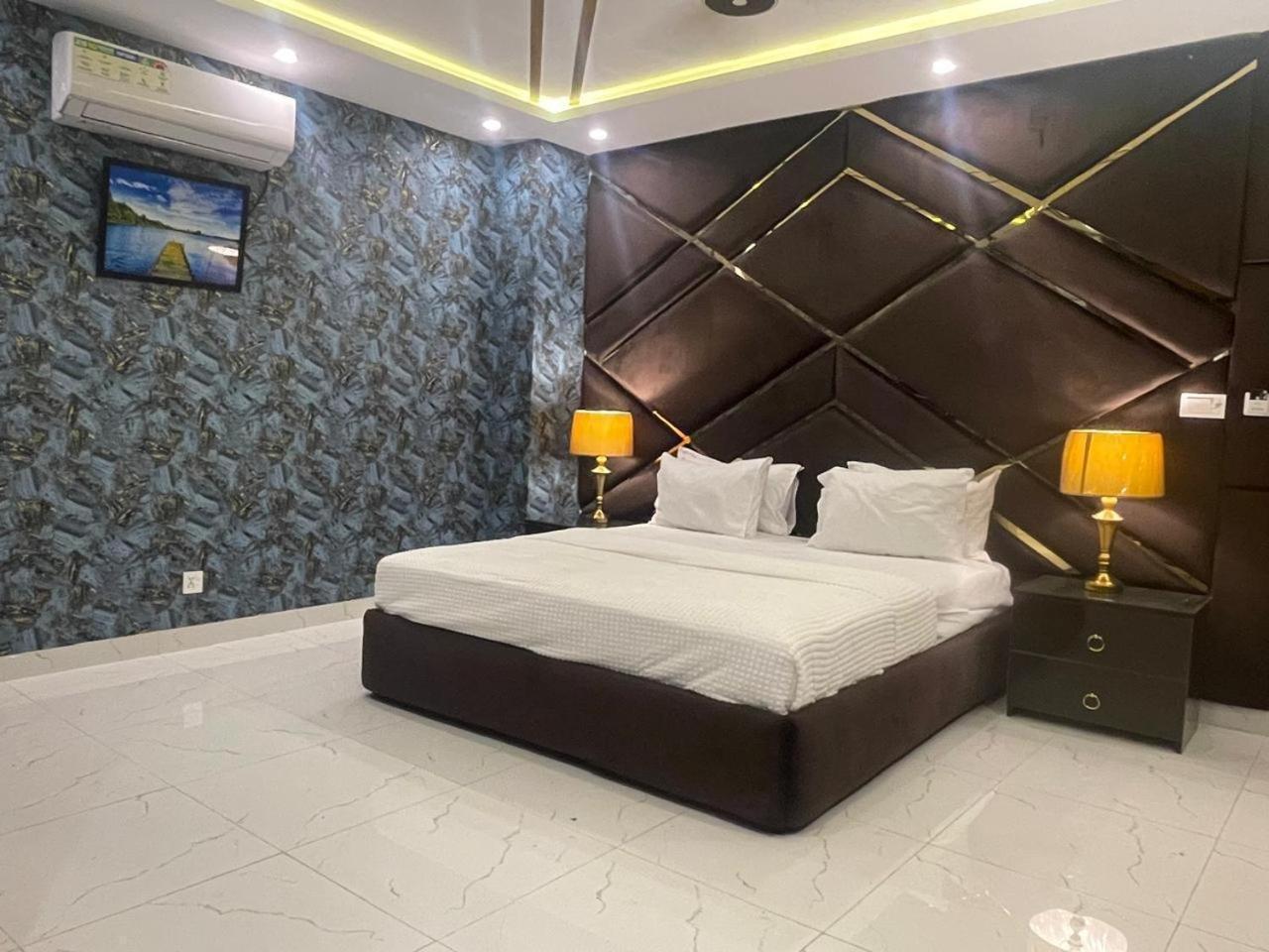 Hotel Croydon International Rawalpindi Exterior foto